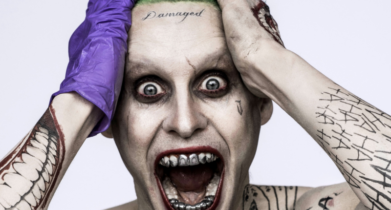 Film o Jokerovi se nebude odehrávat ve vesmíru Ligy spravedlnosti. DC odhalí novou značku 20171002125041000000_2_398.png