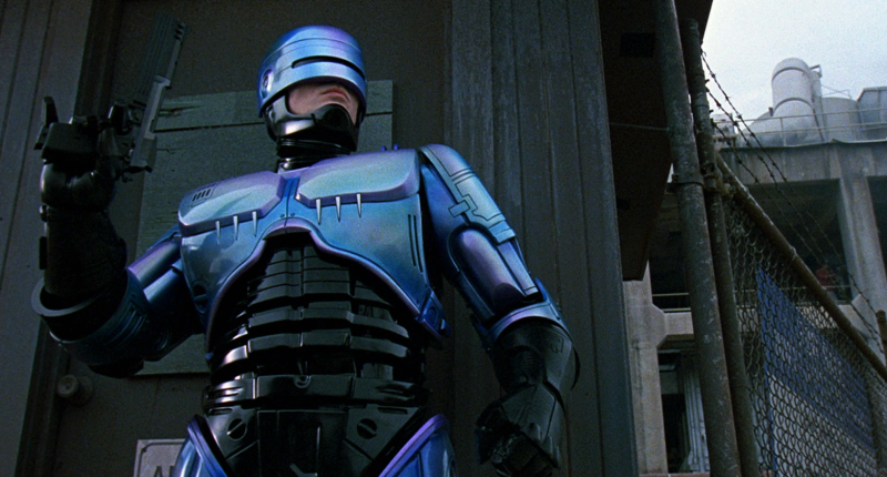 RoboCop z roku 1987 dostane pokračování. Tvůrci se chtějí vrátit ke kořenům 20180123094945000000_2_2223.png