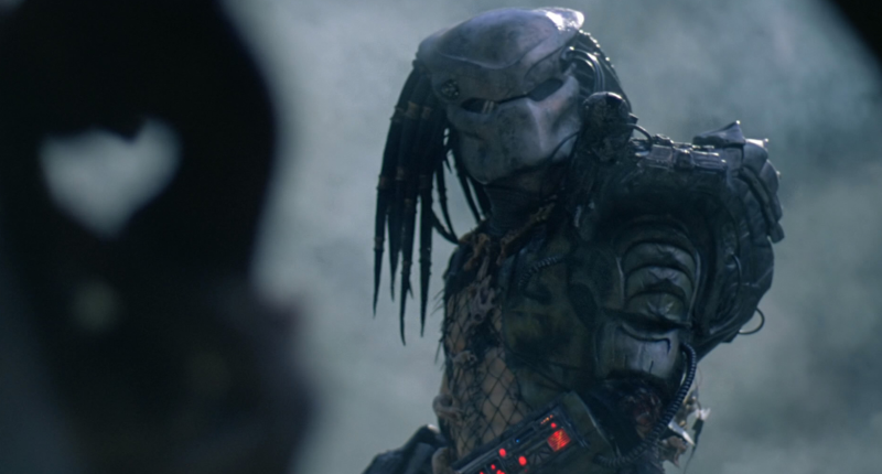 Teaser na Predátora uvidíme v půlce měsíce, Shane Black ale doporučuje zavřít oči 20180402171035000000_2_2802.png