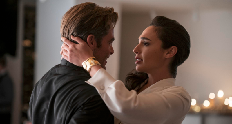 Wonder Woman 1984 ukázala první 3 minuty. Chris Pine zase promluvil o své postavě 20201216095031000000_2_11672.png