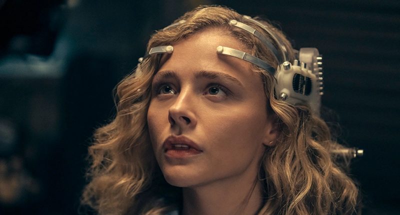 Sci-fi seriál Médium (The Peripheral) se druhé řady zřejmě nedočká sci-fi-serial-medium-the-peripheral-se-druh.jpg