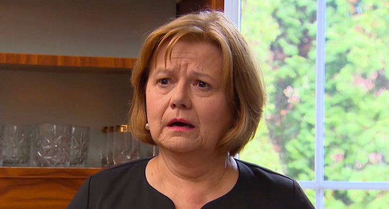 Hanoušková v podání Ivany Andrlové / Ulice / Foto: TV Nova