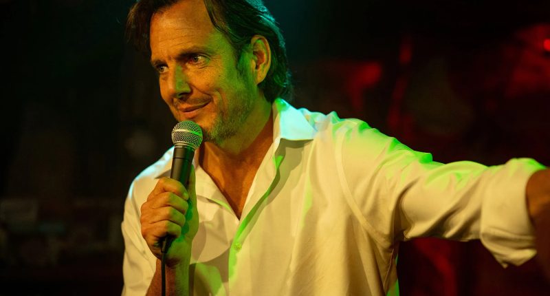 Bradley Cooper se vrací s neobvyklou komedií o novém začátku po rozvodu Is This Thing On? / Foto: Searchlight Pictures