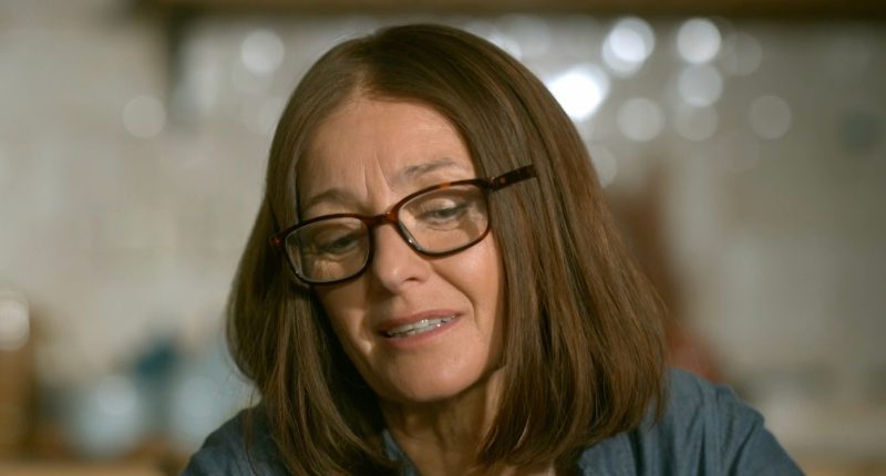 Svatava pochybuje, že vztah Hunga a Bety zvládne tlak velkoměsta a finančních potřeb Bratři a sestry / Foto: TV Nova