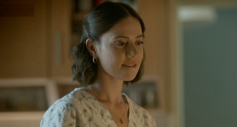 Srdceryvný rozhovor Káči a Báry o Vencovi výrazně posouvá vztahy v celém seriálu Bratři a sestry / Foto: TV Nova