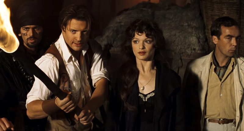 Brendan Fraser a Rachel Weisz se vracejí do pokračování Mumie v nové filmové jízdě Mumie / Foto: Universal Pictures
