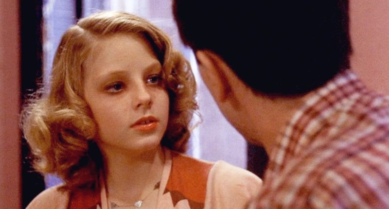 Jodie Foster přiznává, že ji před zneužíváním v Hollywoodu ochránila moc a postavení Jodie Foster a Robert De Niro ve filmu Taxikář / Foto: Columbia Pictures