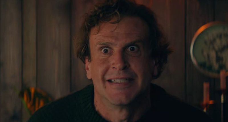 Manželská válka na život a na smrt přichází v bláznivé akční komedii plné zvratů Over your dead body / Foto: IFC